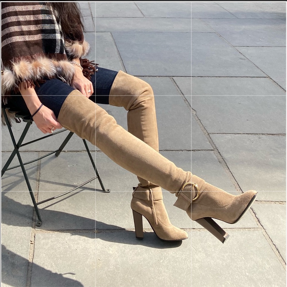 Giuseppe Zanotti. Knee High Boots. Beige color.